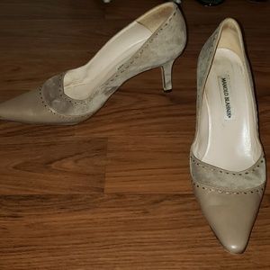 Manolo Blahnik - Tan Heel